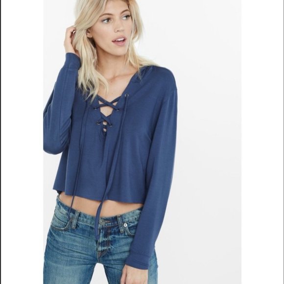 EXPRESS ONE ELEVEN Lace-Up Cropped Hoodie - Picture 5 of 5